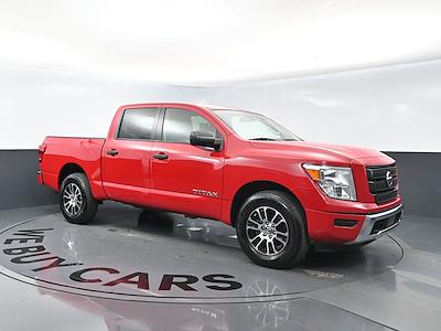 2022 Nissan Titan Crew Cab 4x4 Pickup for sale #SB2514A - photo 2