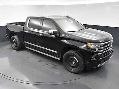 2025 Chevrolet Silverado 1500 Crew Cab 4WD Pickup for sale #SB2587 - photo 1