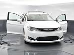 2018 Chrysler Pacifica FWD Minivan for sale #SB2654B - photo 21