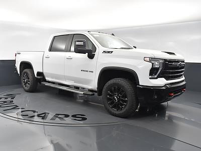New 2025 Chevrolet Silverado 2500 LT Crew Cab 4WD Pickup for sale #SB2715 - photo 2