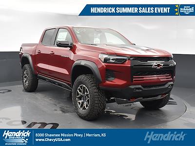 2025 Chevrolet Colorado Crew Cab 4WD Pickup for sale #SB2739 - photo 1