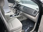 2015 Kia Sedona FWD Minivan for sale #SB2863B - photo 17