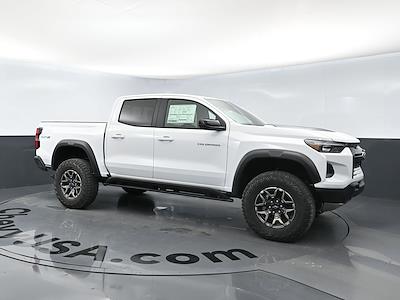 2026 Chevrolet Colorado Crew Cab 4WD Pickup for sale #TB2933 - photo 2