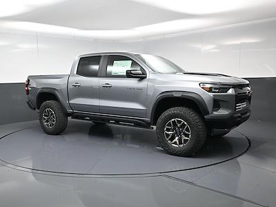 2026 Chevrolet Colorado Crew Cab 4WD Pickup for sale #TB3081 - photo 2