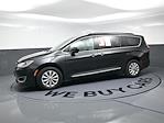 2017 Chrysler Pacifica FWD Minivan for sale #TB3224A - photo 6