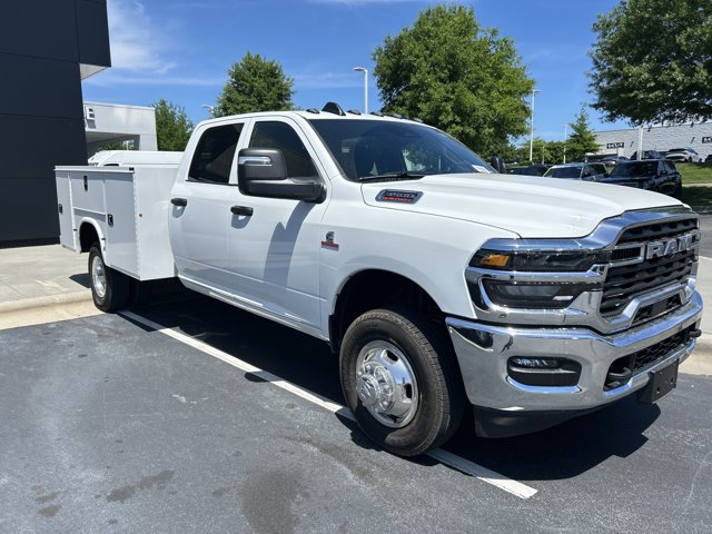 New 2026 Ram 3500 - photo 9