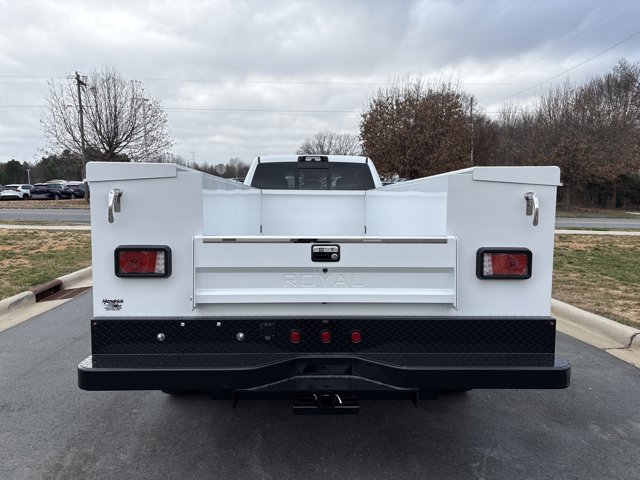 New 2025 Ram 5500 - photo 5