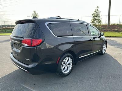 Used 2020 Chrysler Pacifica FWD Minivan for sale #P44245 - photo 2