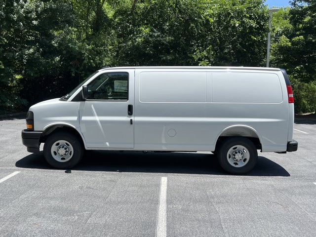 New 2025 Chevrolet Express 2500 - photo 6