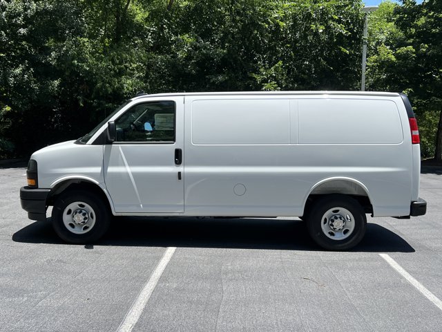 New 2025 Chevrolet Express 2500 - photo 6