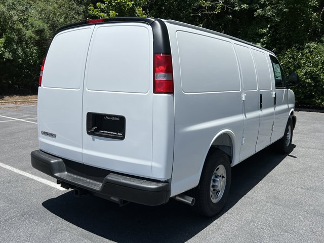 New 2025 Chevrolet Express 2500 - photo 5