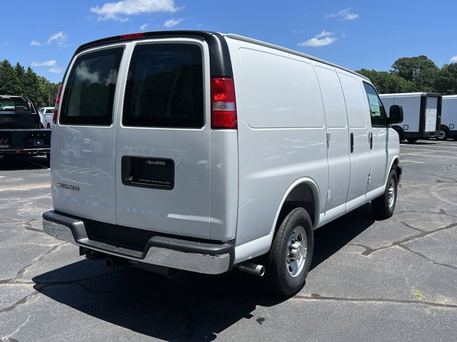 New 2025 Chevrolet Express 2500 - photo 5