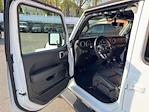 Used 2022 Jeep Gladiator Overland Crew Cab 4x4 Pickup for sale #24337A - photo 30