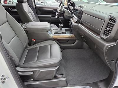 Used 2025 Chevrolet Silverado 1500 - photo 1