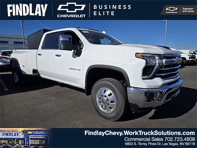 2025 Chevrolet Silverado 3500 Crew Cab 4x4, Pickup for sale #185158 - photo 1