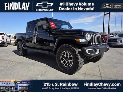 Used 2021 Jeep Gladiator - photo 1
