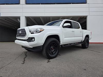 Used 2019 Toyota Tacoma - photo 1