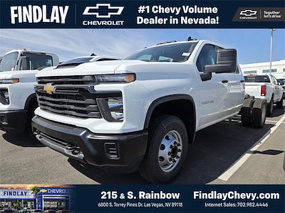 2025 Chevrolet Silverado 3500 Crew Cab RWD Cab Chassis for sale #281994 - photo 1
