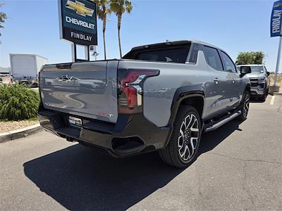 2025 Chevrolet Silverado EV Crew Cab 4x4 Pickup for sale #410511 - photo 2
