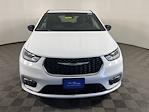 Used 2025 Chrysler Pacifica Select Minivan thumbnail 4