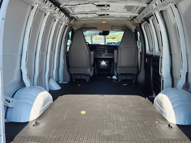 New 2025 Chevrolet Express 2500 - photo 9