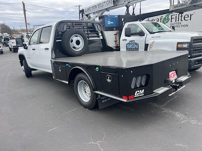 2026 Chevrolet Silverado 3500 Crew Cab 4WD Flatbed Truck for sale #CT6992 - photo 2
