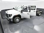 New 2025 GMC Sierra 3500 Pro Crew Cab 4WD 60 CA Cab Chassis for sale #V25082 - photo 3