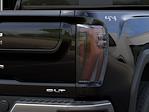 New 2025 GMC Sierra 2500 SLT Crew Cab 4WD Pickup for sale #V25290 - photo 11