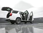 New 2025 GMC Yukon AT4 Ultimate 4WD SUV for sale #V25344 - photo 19