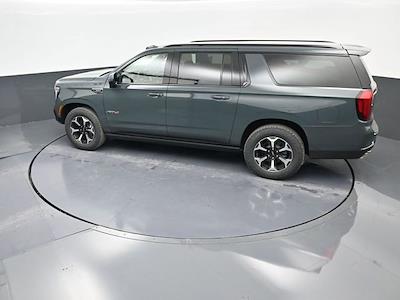 New 2025 GMC Yukon XL AT4 4WD SUV for sale #V25401 - photo 2