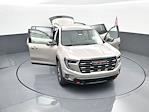 New 2026 GMC Acadia AT4 AWD SUV for sale #V26026 - photo 40