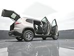 New 2026 GMC Acadia AT4 AWD SUV for sale #V26026 - photo 44