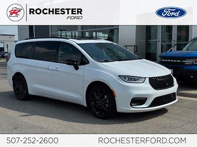 2025 Chrysler Pacifica FWD Minivan for sale #DF5081 - photo 1