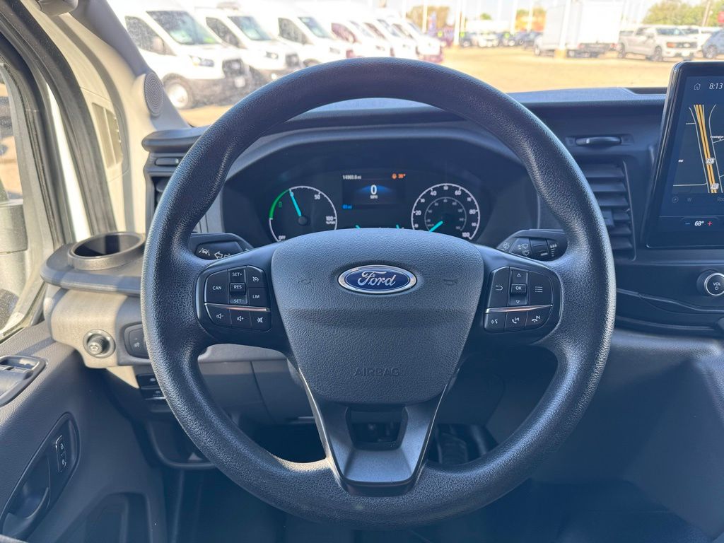 Used 2022 Ford E-Transit 350 - photo 18