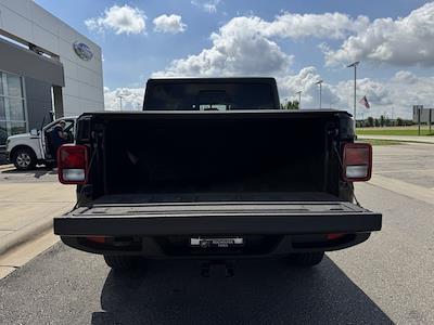 2020 Jeep Gladiator Crew Cab 4x4 Pickup for sale #JA2011 - photo 2