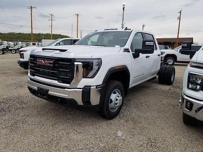 New 2026 GMC Sierra 3500 Pro Crew Cab 4WD 60 CA Cab Chassis for sale #560192 - photo 1