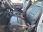 2020 Jeep Gladiator Crew Cab 4x4 Pickup for sale #N256164A - photo 16