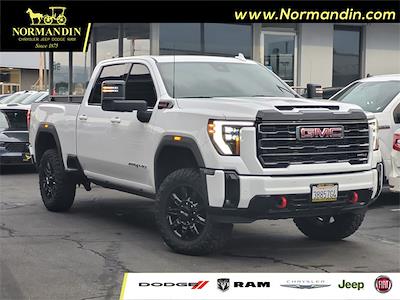 Used 2025 GMC Sierra 2500 AT4 Crew Cab for sale #N266640A - photo 1