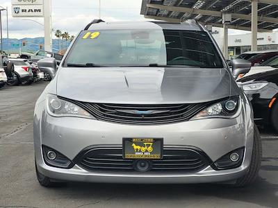 Used 2019 Chrysler Pacifica - photo 1