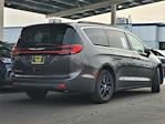 Used 2022 Chrysler Pacifica Touring L FWD Minivan for sale #U222838R - photo 2