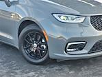 Used 2022 Chrysler Pacifica Touring L Minivan for sale #U223017R - photo 4