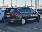 Used 2022 Chrysler Pacifica Limited Minivan for sale #U223076R - photo 2
