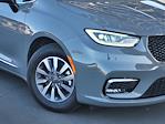 2023 Chrysler Pacifica FWD Minivan for sale #U233871 - photo 3