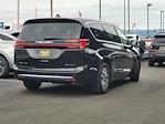 2024 Chrysler Pacifica FWD Minivan for sale #U243704R - photo 2