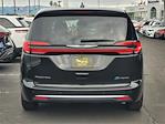 2024 Chrysler Pacifica FWD Minivan for sale #U243704R - photo 5