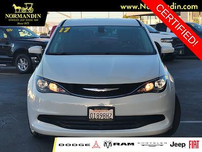 2017 Chrysler Pacifica FWD Minivan for sale #U244289A - photo 2