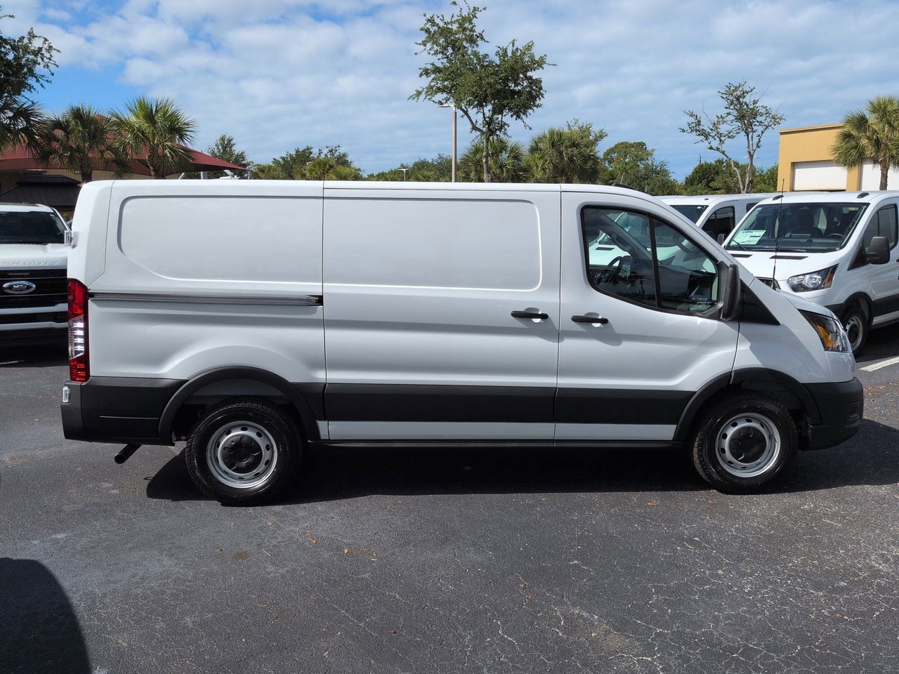 New 2026 Ford Transit 150 - photo 6