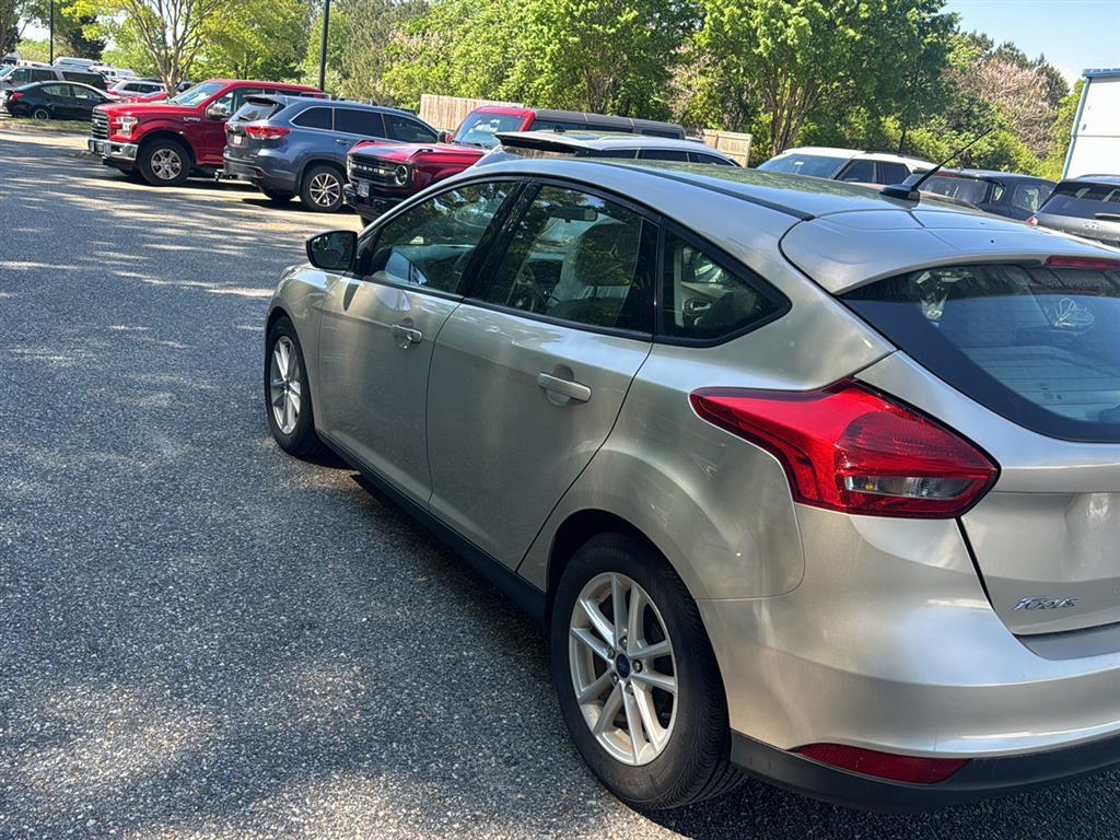 Used 2018 Ford Focus - photo 5