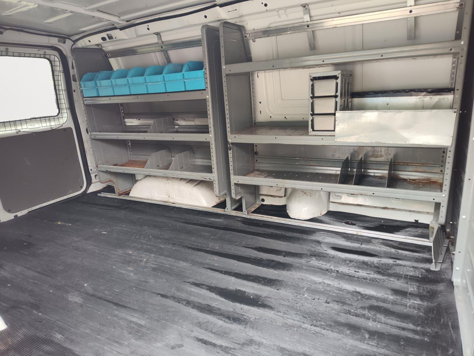 Used 2014 Ford E-250 - photo 8