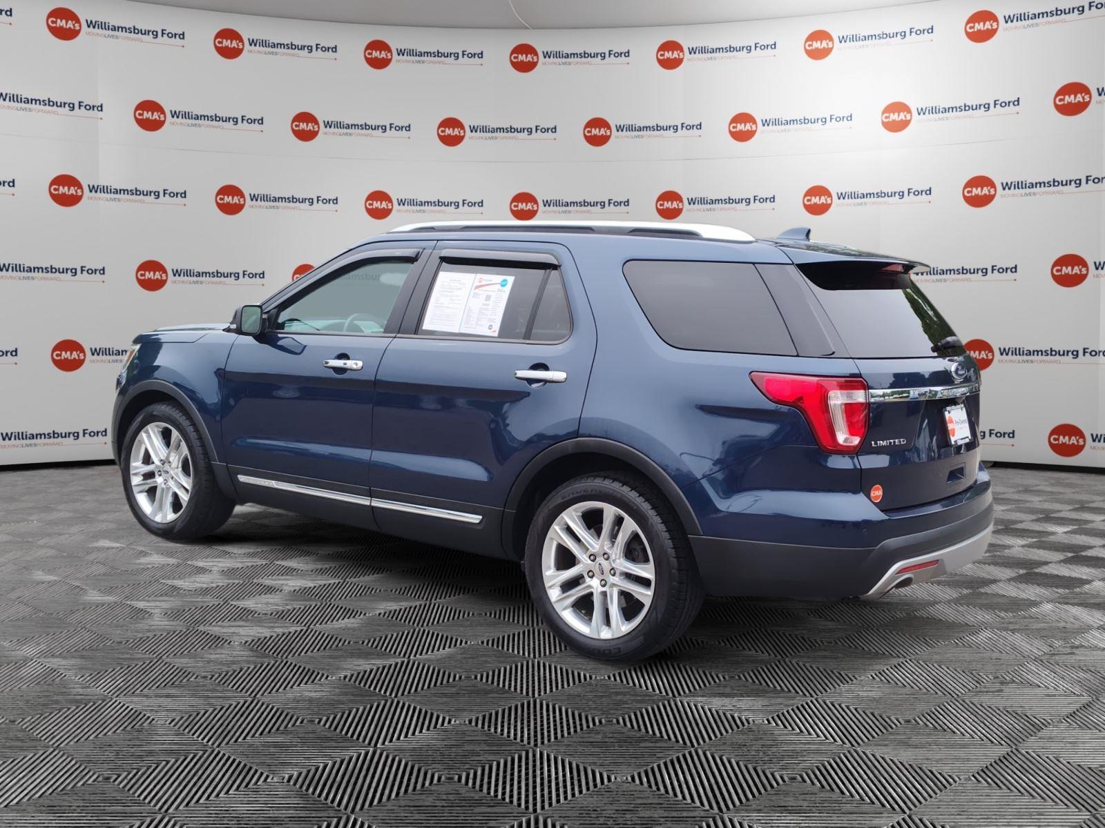 Used 2017 Ford Explorer - photo 1